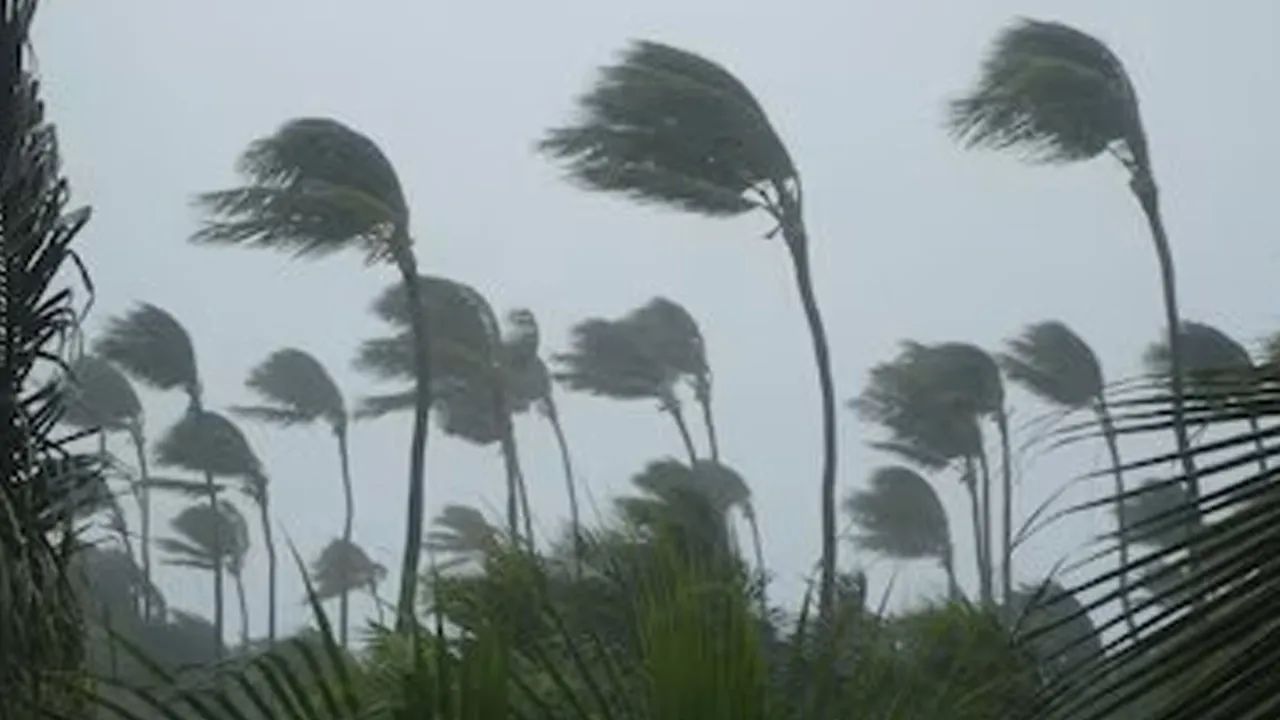 બંગાળની ખાડીમાં સિસ્ટમ સક્રિય, અરબ સાગરમાં વાવાઝોડું બનવાની સંભાવના 