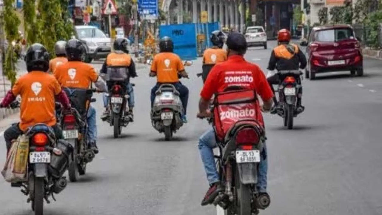 ‘મને 10 રૂપિયા બોનસ..’, ડિલિવરી બોયે ગ્રાહકને મોકલ્યો મેસેજ; થઈ ગયો વાયરલ 