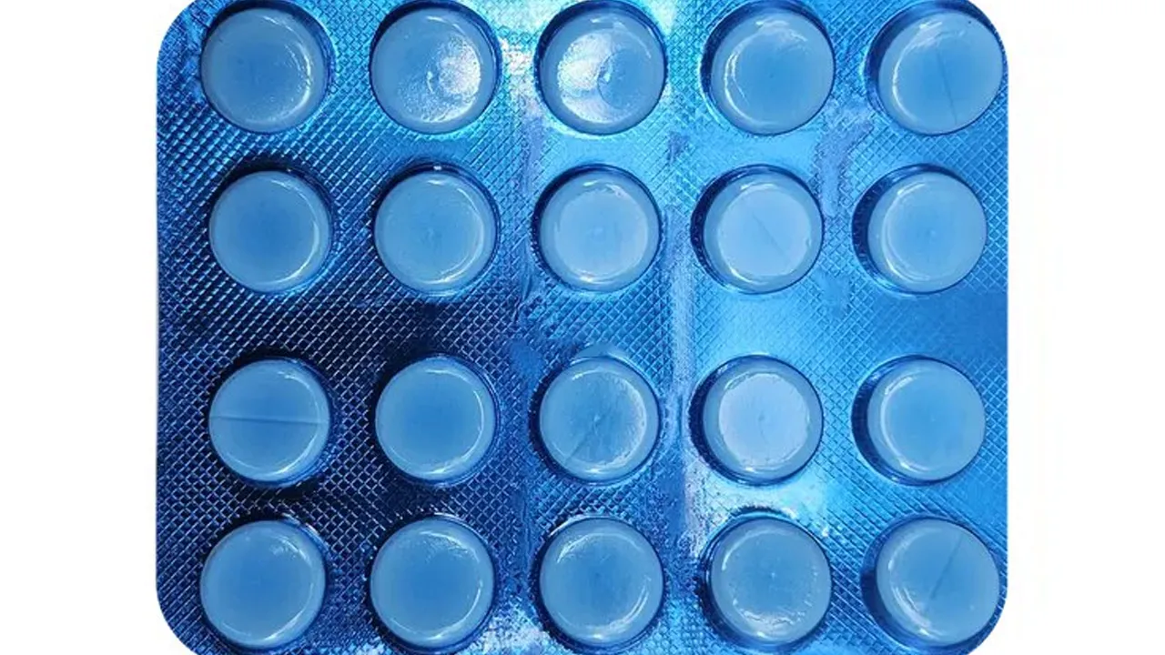 પેરાસિટામોલ ટેબલેટથી મહિલાએ ધોયા કપડાં, ચમકી ગયા! આ વીડિયો જોઈ દંગ રહી જશો