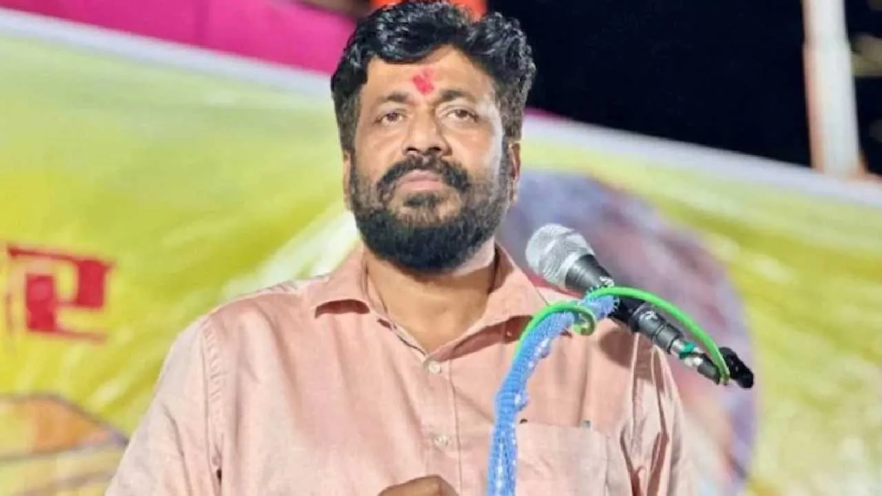 ખેડૂતોનું દેવુ માફ કરાવનાર બચ્ચુ કડુ જેવા ખેડૂત નેતા ગુજરાતને ક્યારે મળશે?