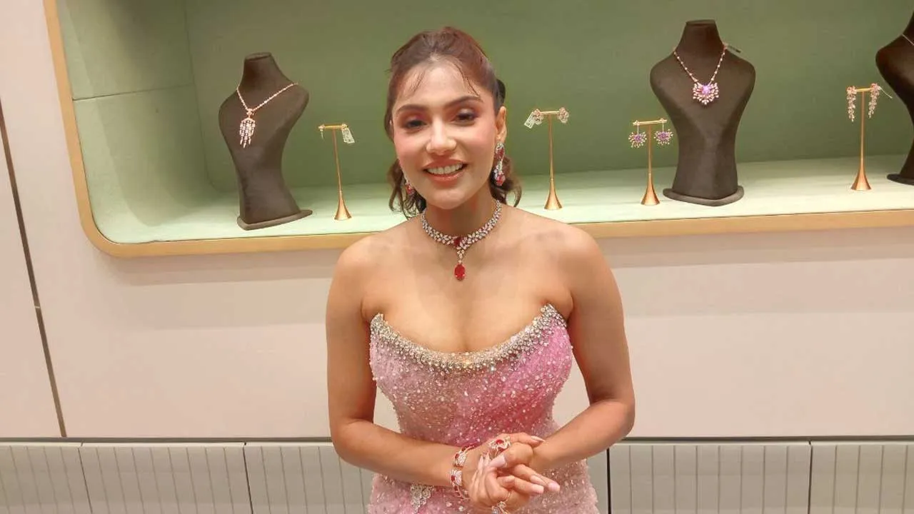 ‘3 C’s & Company - લક્ઝરી લેબ ગ્રોન ડાયમંડ જ્વેલરી’ અને ‘એલિટ જ્વેલ્સ’નું સુરતમાં ભવ્ય ઉદ્ઘાટન