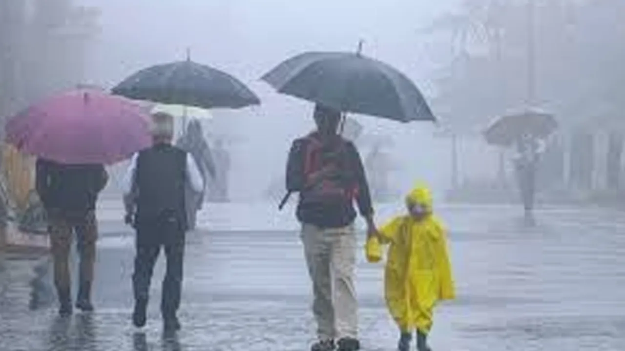 Cyclone-Senyar-Alert1  