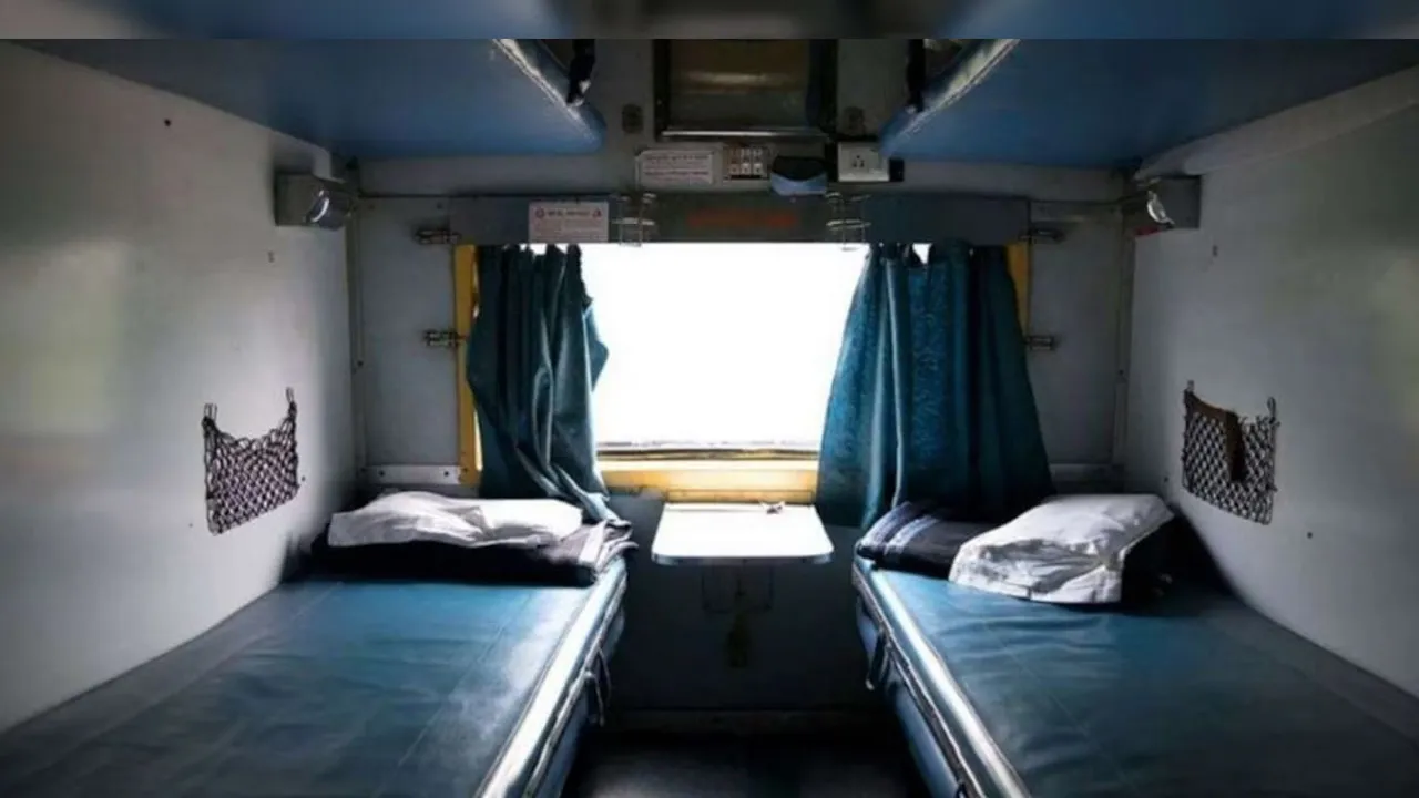 Indian-Railways-Bedrolls2 