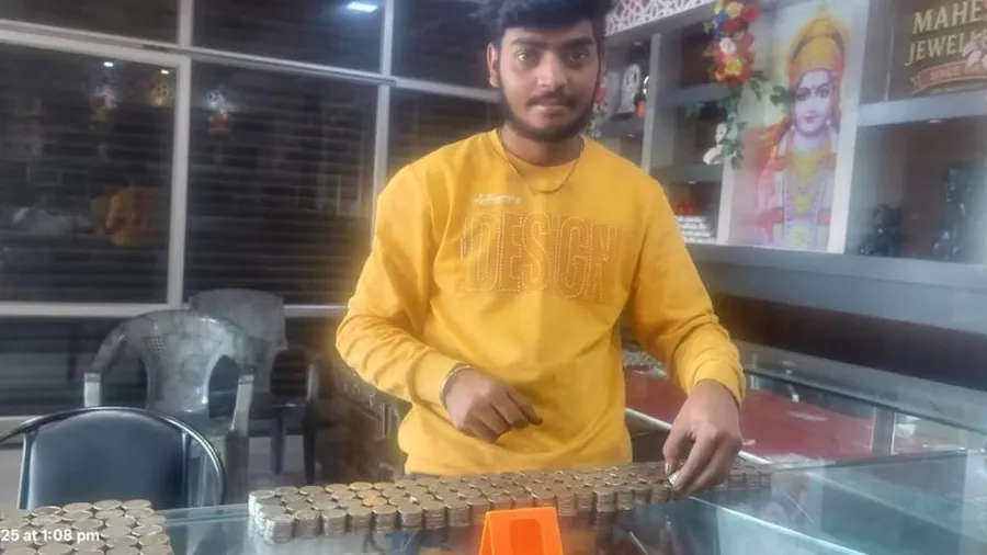 Kanpur-Paan-Shopkeeper.jpg-5