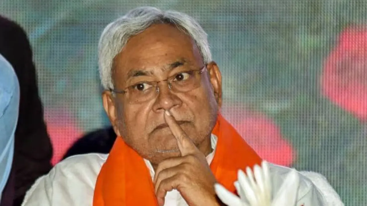 નીતિશ કુમાર જરૂરી કે મજબૂરી, NDAમાં નવા ગઠબંધનની આહટ? JDUએ ટ્વીટ કર્યા બાદ તરત જ ડીલિટ કરી નાખી