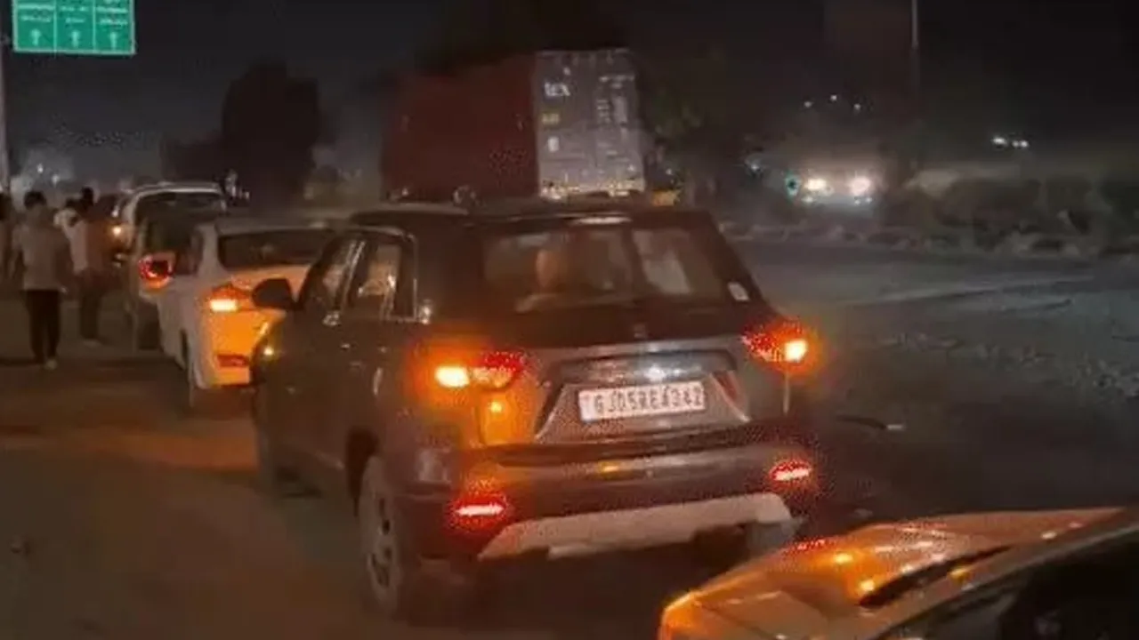 ભાવનગરમાં એવું શું થયું કે સુરતના પાટીદારો 30 કારોના કાફલા સાથે દેવળિયા રવાના થયા?