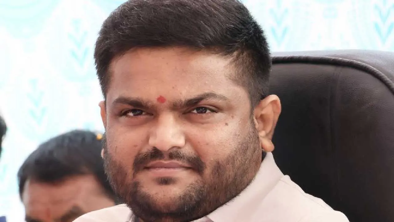 હાર્દિક પટેલના આંદોલનનું સકારાત્મક પરિણામ EWS રૂપે લાખો ગુજરાતી યુવાનોના જીવનમાં દીવો બનીને ઝળકે છે