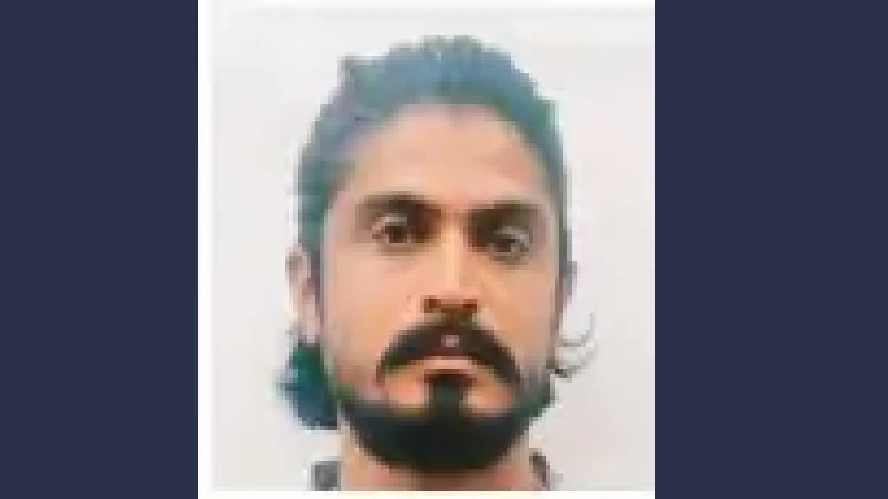 DGVCLના આ ભાઈને 85000નો પગાર ઓછો પડ્યો તે ખેડૂત પાસે લાંચ માંગવી પડી