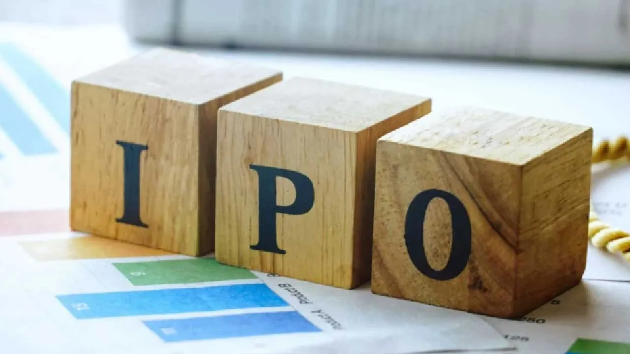 15 કંપનીઓ શેરબજારમાં લિસ્ટ થઇ, 8 શેર તેમના IPO  ભાવથી 45 ટકા ઉપર ટ્રેડ થયા