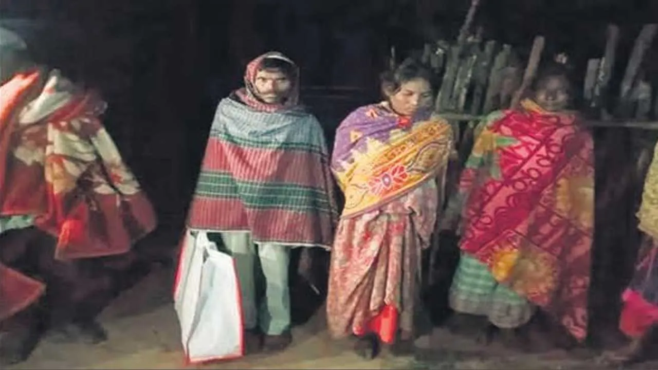 ન એમ્બ્યુલન્સ મળી, ન સહારો; થેલીમાં 4 મહિનાના બાળકના દેહને લઈ જવા મજબૂર થયા પિતા