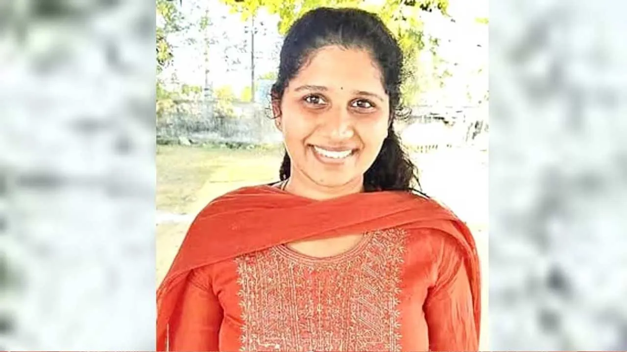 પુત્રવધૂ સરપંચની ચૂંટણી 1 મતથી જીત્યા, સસરા સ્પેશિયલ અમેરિકાથી 1 વોટ નાખવા આવેલા