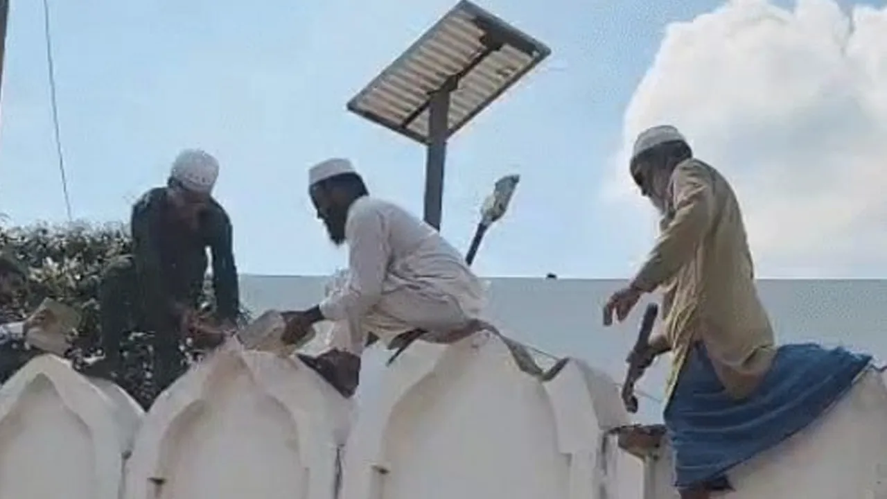 Sambhal-Madina-Mosque5 