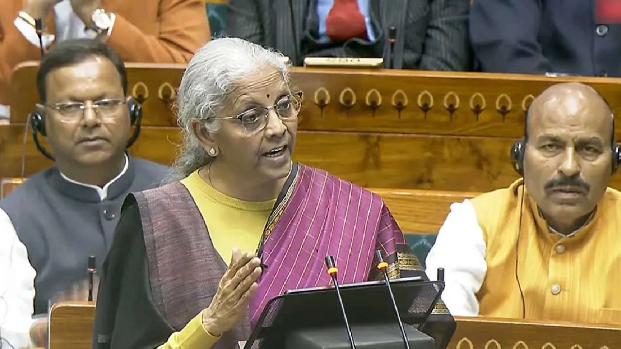 શું છે STT? બજેટમાં જેના વધારાની જાહેરાત થતા શેરબજારમાં ભૂકંપ આવી ગયો