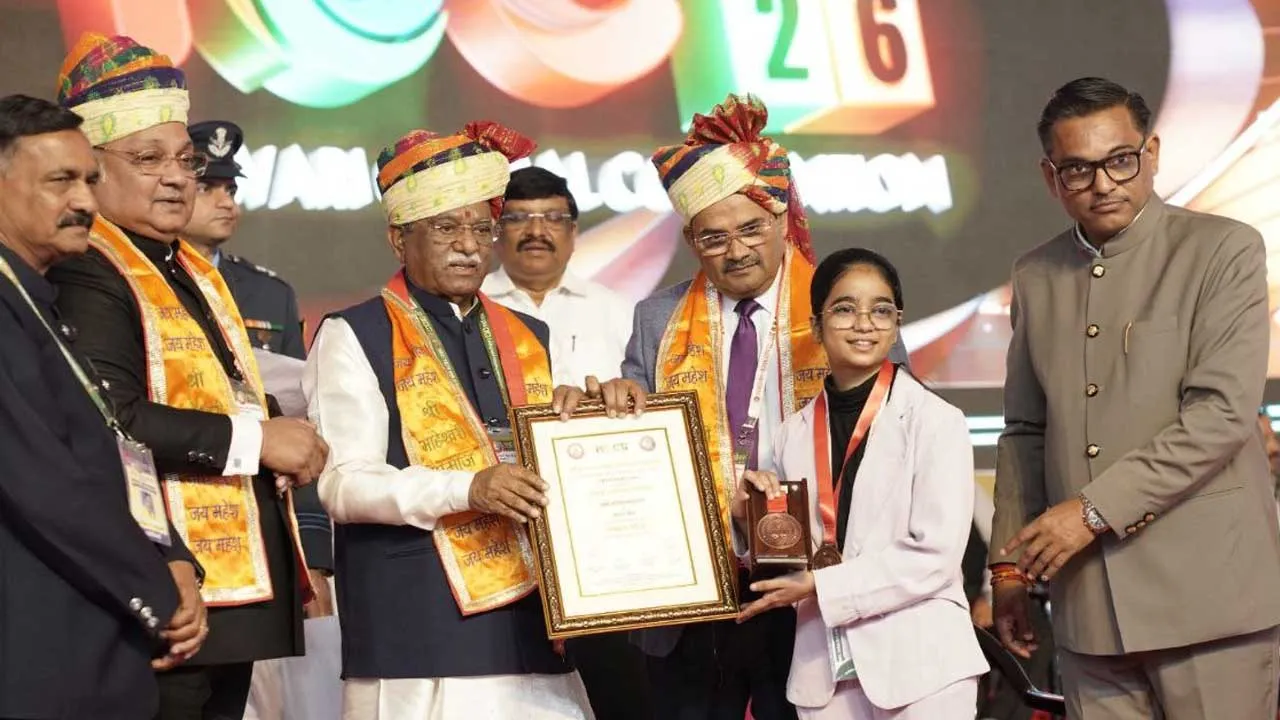 માહેશ્વરી મહાકુંભ 2026 : ભાવિકા માહેશ્વરીને સમાજ ગૌરવની ઉપાધિ, રાજ્યપાલ દ્વારા સન્માન 