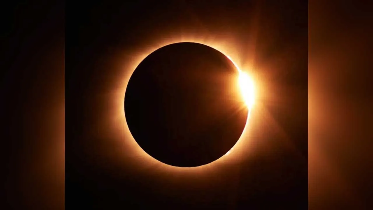 17 તારીખે વર્ષનું પહેલું સૂર્યગ્રહણ, શું ભારતમાં સૂતક કાળ લાગૂ થશે? નોંધી લો ટાઈમિંગ