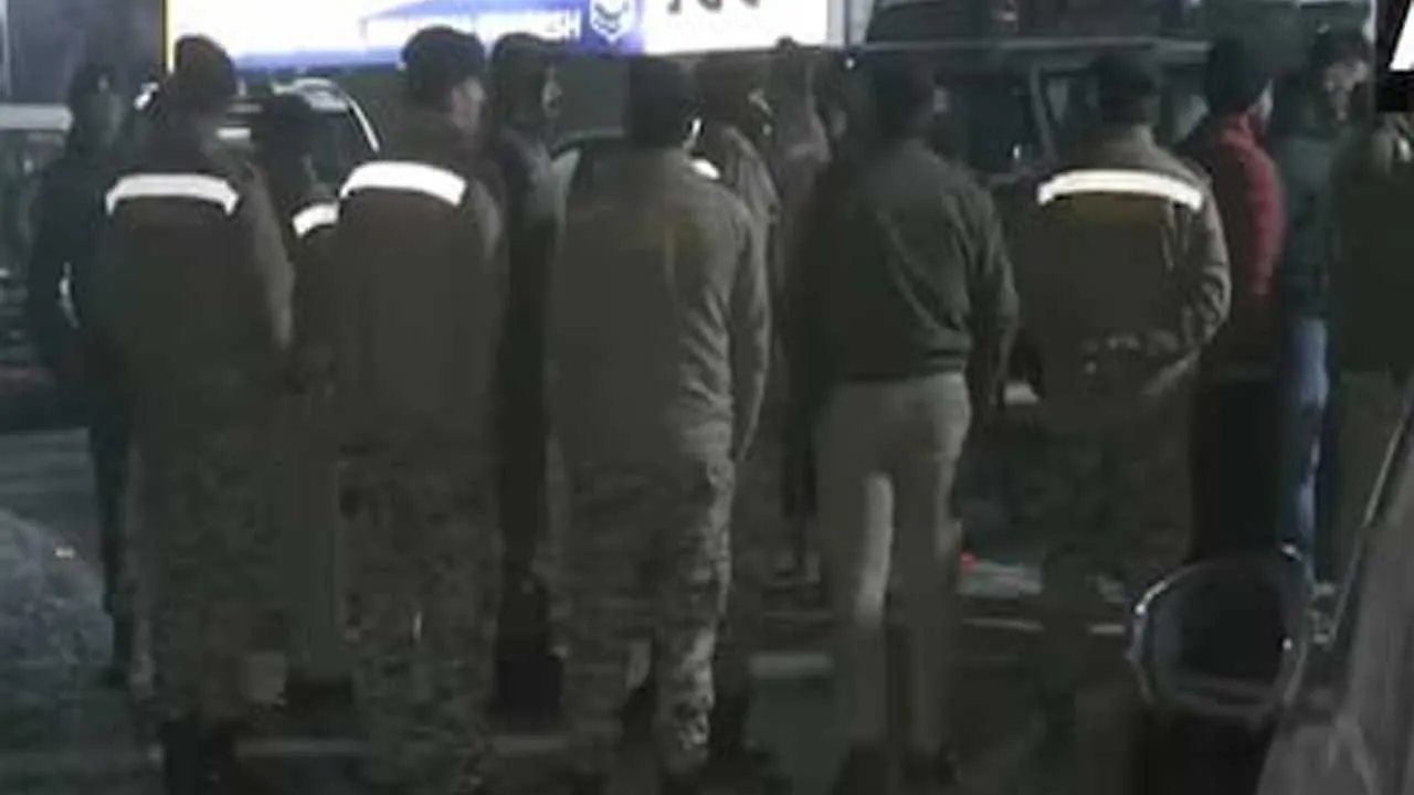 Delhi Police vs Himachal Police