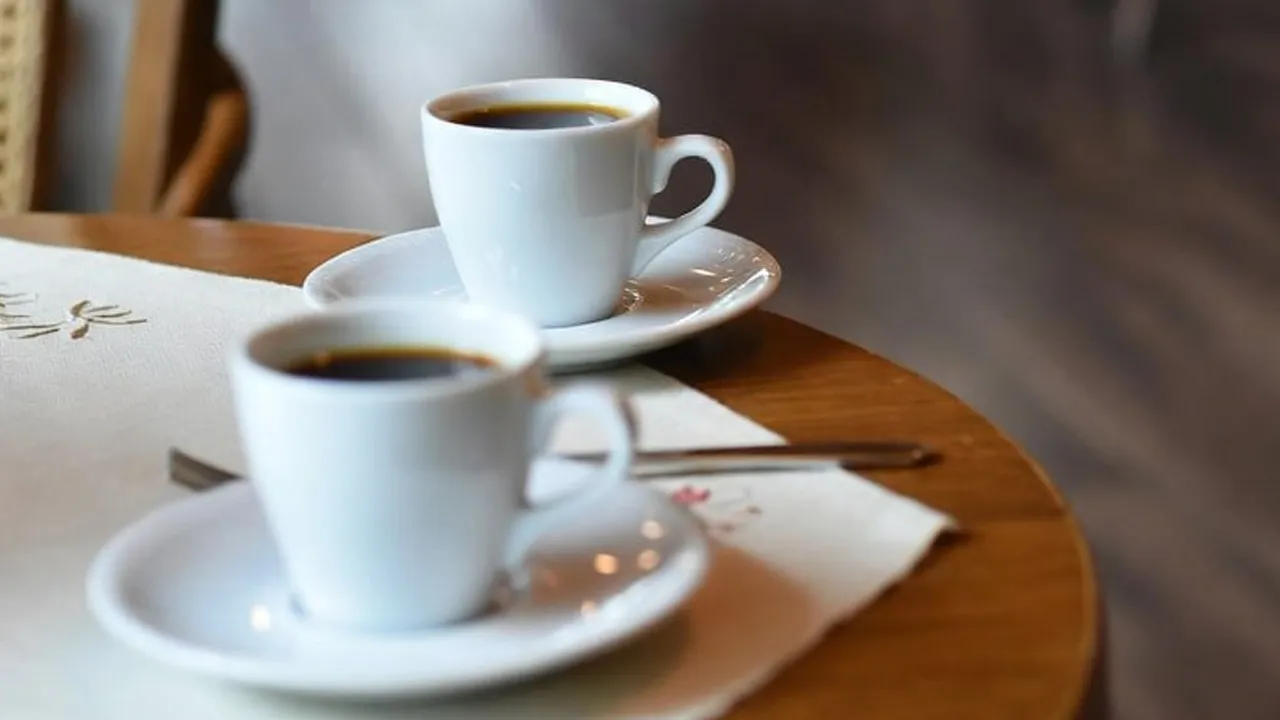 ચા-કોફી પીધા બાદ વધારે સમયે બેસી રહેવાનુ મોંઘું પડશે, આ શહેરના રેસ્ટોરાં હવે ટેબલ ચાર્જ પણ વસૂલશે