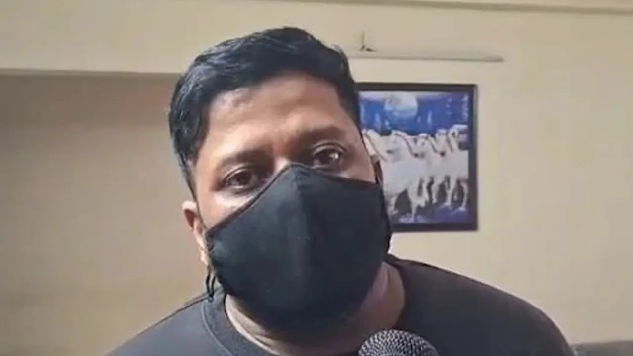 Ghaziabad-Sister-Suicide3  