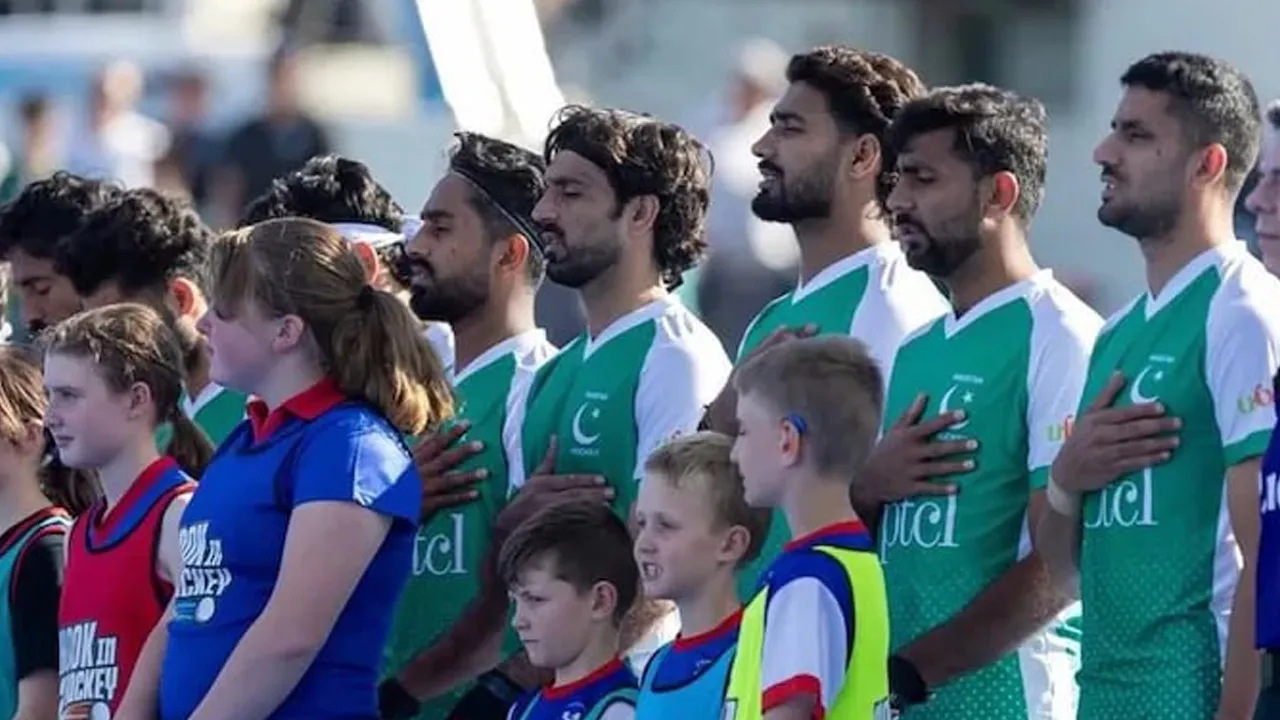 ‘ટોઇલેટ સાફ કર્યા, પોતે જ વાસણ ધોયા અને...’, ઓસ્ટ્રેલિયામાં પાકિસ્તાની ટીમનું અપમાન, કેપ્ટને સંભળાવી આપવીતી