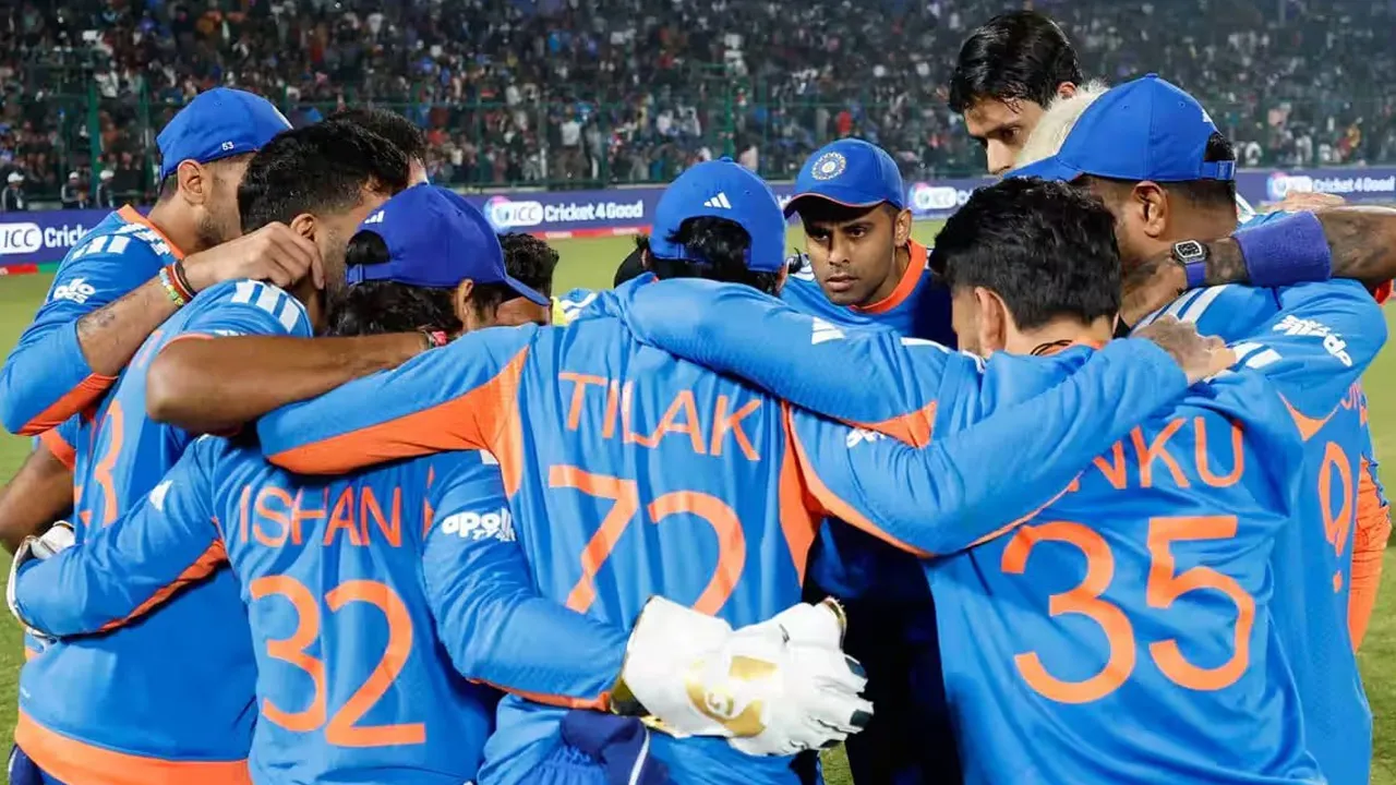 પાકિસ્તાન સામેની મેચમાં ટીમ ઈન્ડિયા આ 4 કારણે મુશ્કેલીમાં મુકાઇ શકે છે