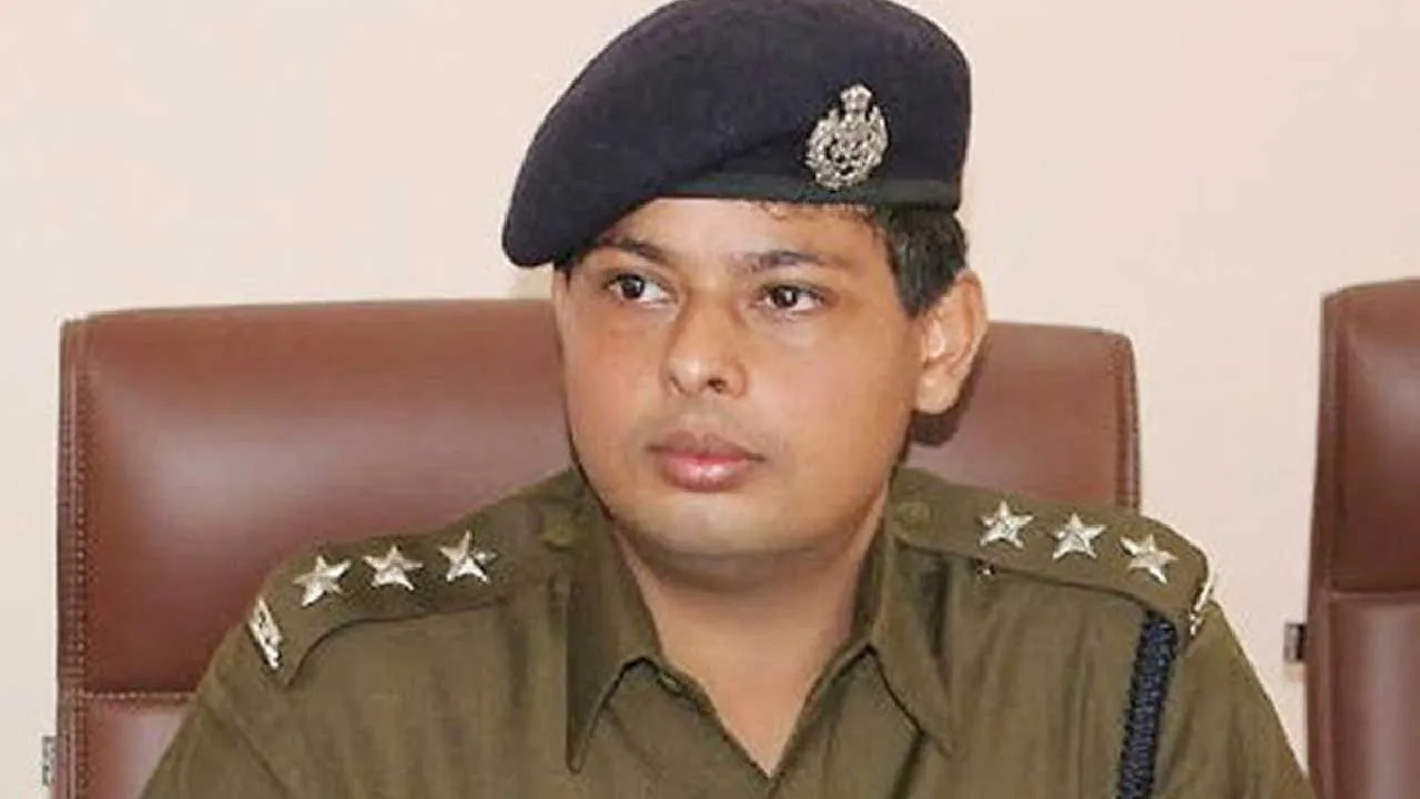 નિર્લિપ્ત રાય-એક ધૂરંધર IPS ઓફિસર જેનાથી ગુનેગારો જ નહીં નેતા અને પોલીસ પણ ડરે છે!