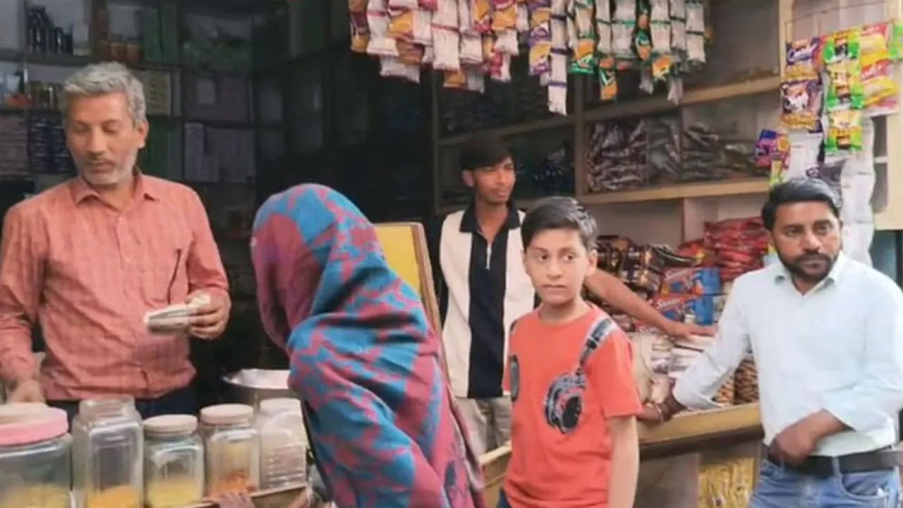 ‘પરચુરણની દુકાન’વાળાની પુત્રી બની IAS અધિકારી, UPSC પરીક્ષામાં 9મો મળ્યો રેન્ક, આસ્થાને ત્રીજા પ્રયાસમાં મળી સફળતા