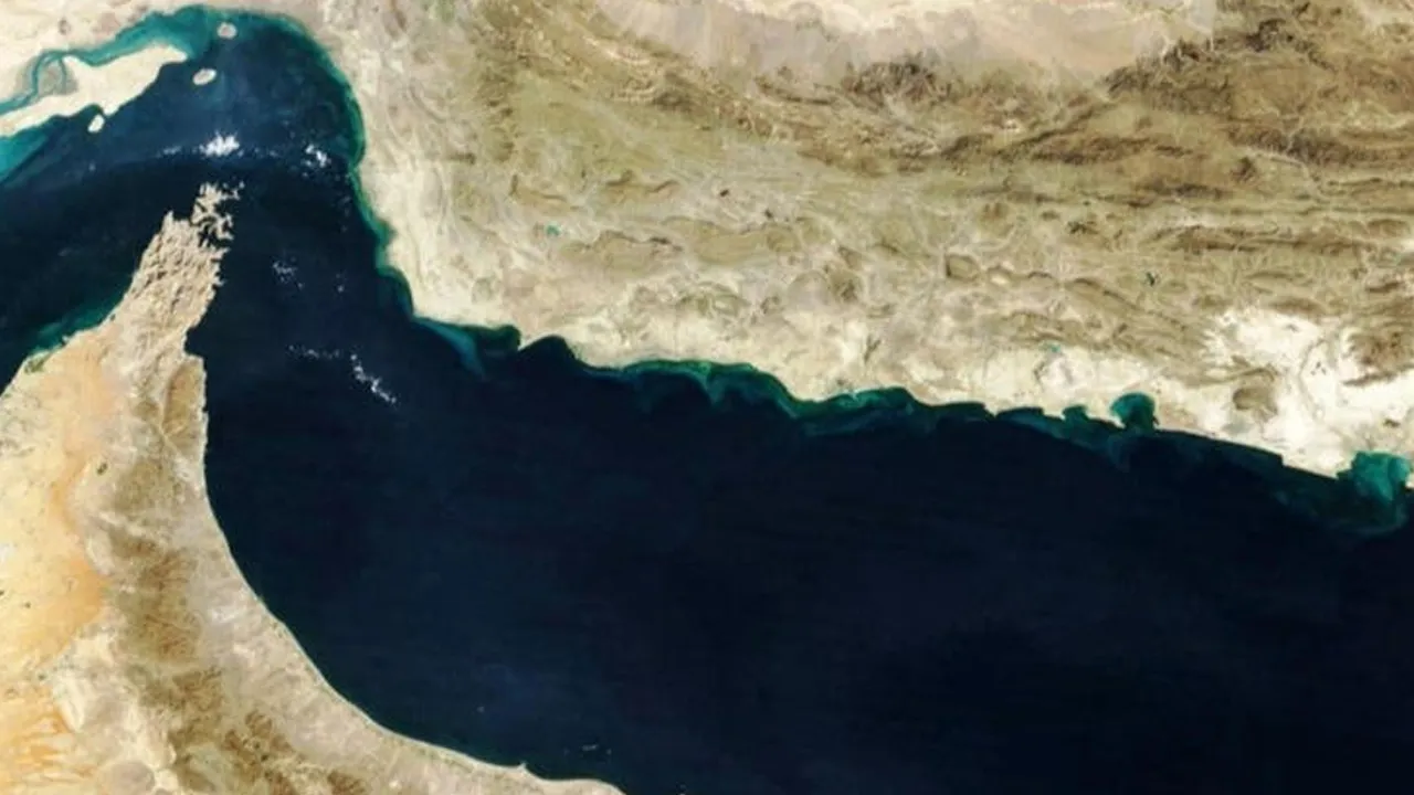 Bab-Al-Mandeb-Strait-Hormuz-Strait-Crisis4 