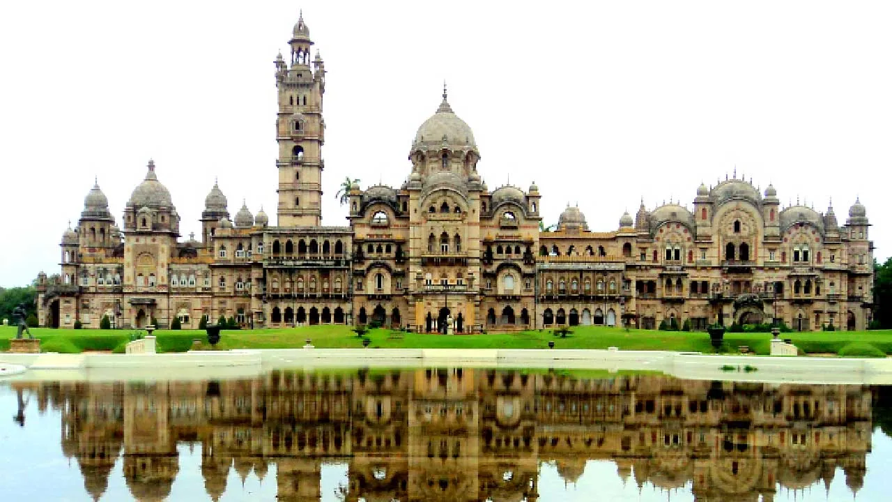 વડોદરા શહેરની કહાણી: વિશ્વામિત્રીથી સ્માર્ટ સિટી સુધી