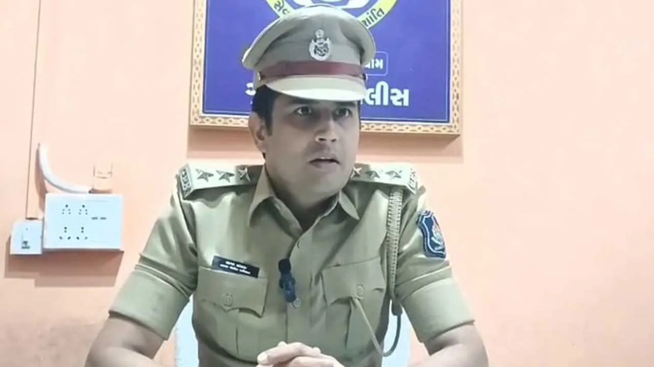 bhachau police station