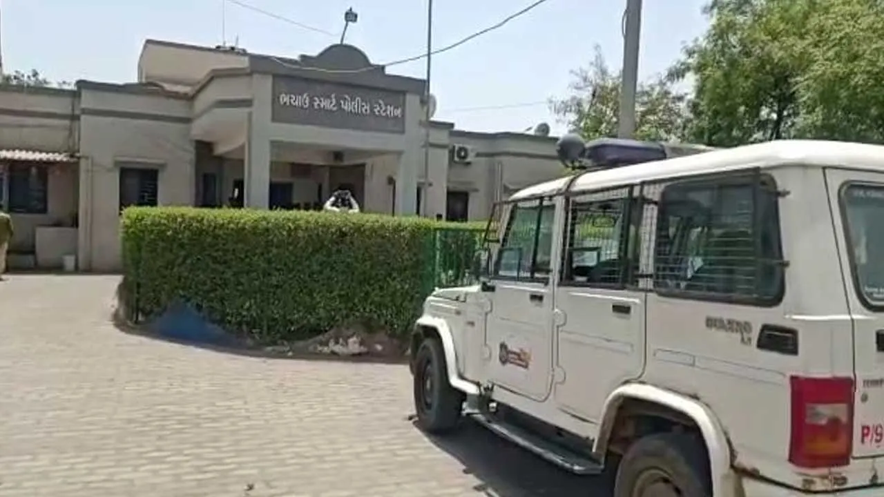 bhachau police station