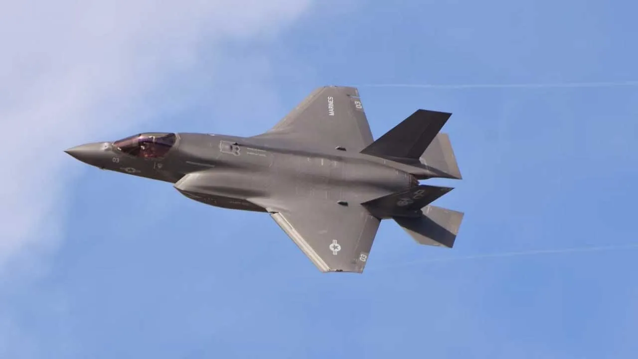 F35 Pilot Helmet