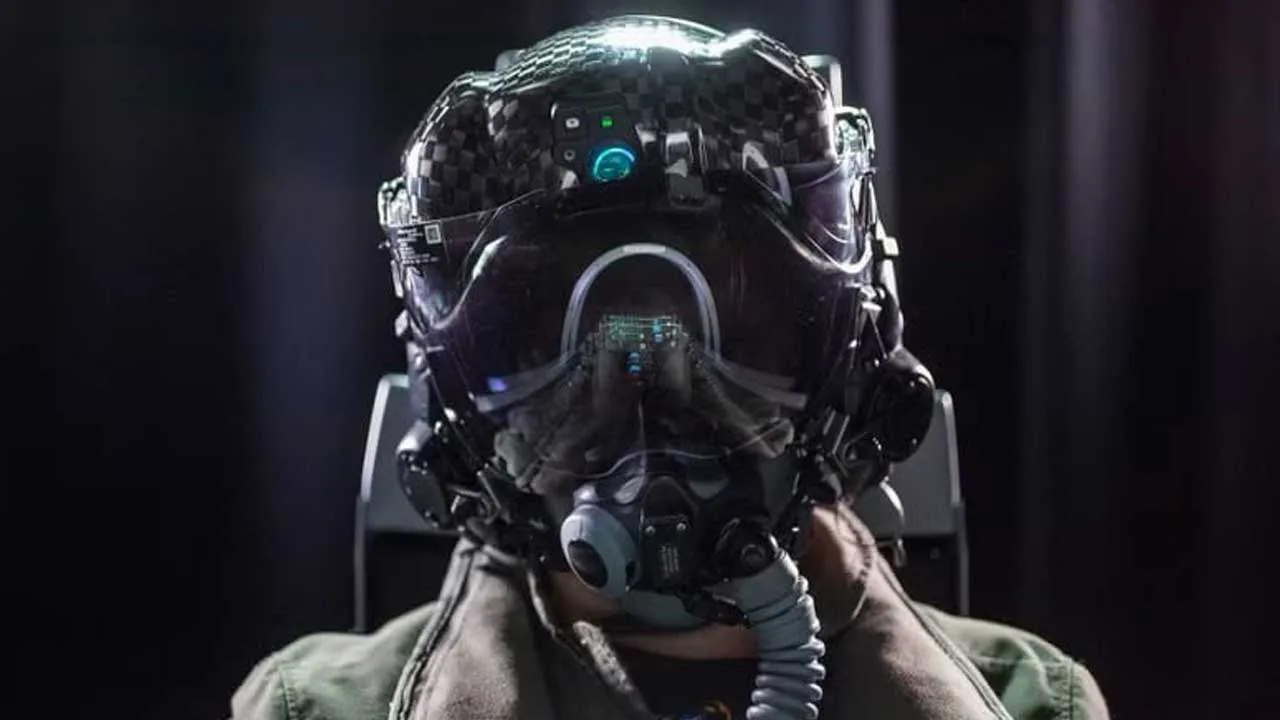 F35 Pilot Helmet