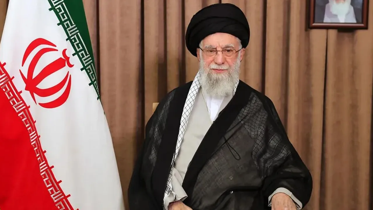 ઈરાને ખામેનેઇને નિધનના 50 દિવસ બાદ પણ શા માટે દફનાવાયા નથી? નિષ્ણાતે જણાવ્યું આ કારણ