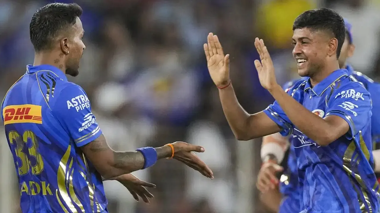 પોતાની તોફાની બોલિંગમાં GTને ઉડાવી લઇ ગયો MIનો આ ટ્રમ્પ કાર્ડ અશ્વિની કુમાર કોણ છે?