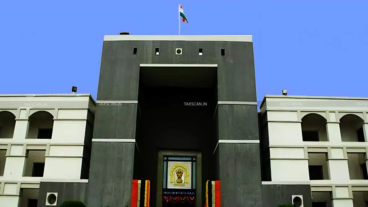 ગુજરાત હાઈ કોર્ટે કલેક્ટરને અભણ કેમ કહી દીધા