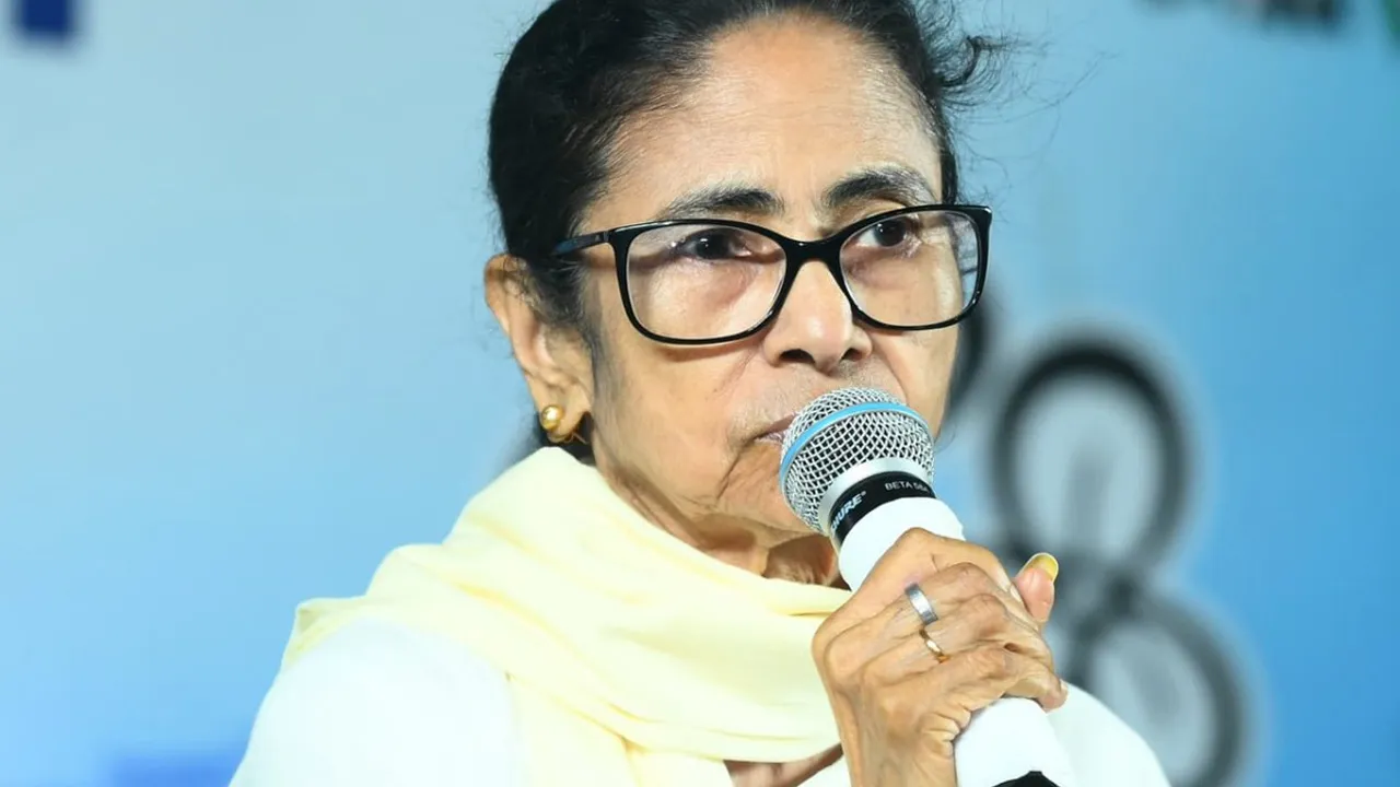 આખરે મમતા બેનર્જીએ ક્યારેય લગ્ન કેમ ન કર્યા? જાણો સફેદ સાડી પહેરવા પાછળનું રહસ્ય