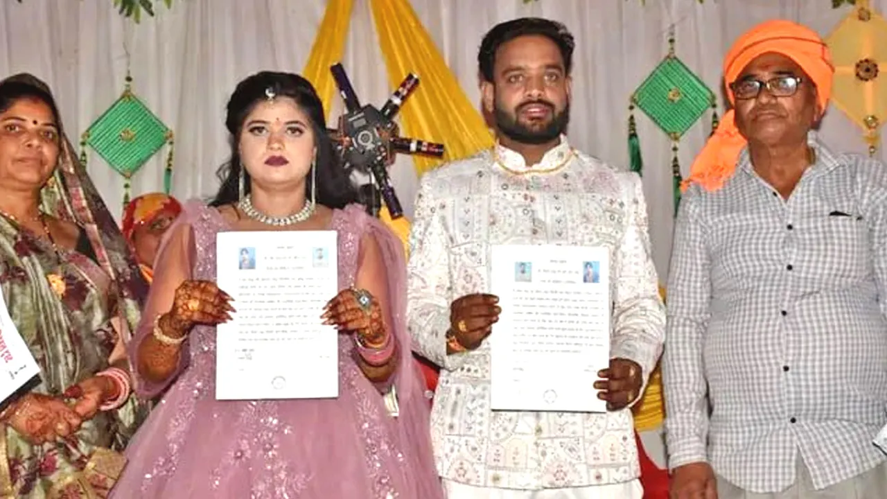 Marriage-Oath-on-Constitution2 