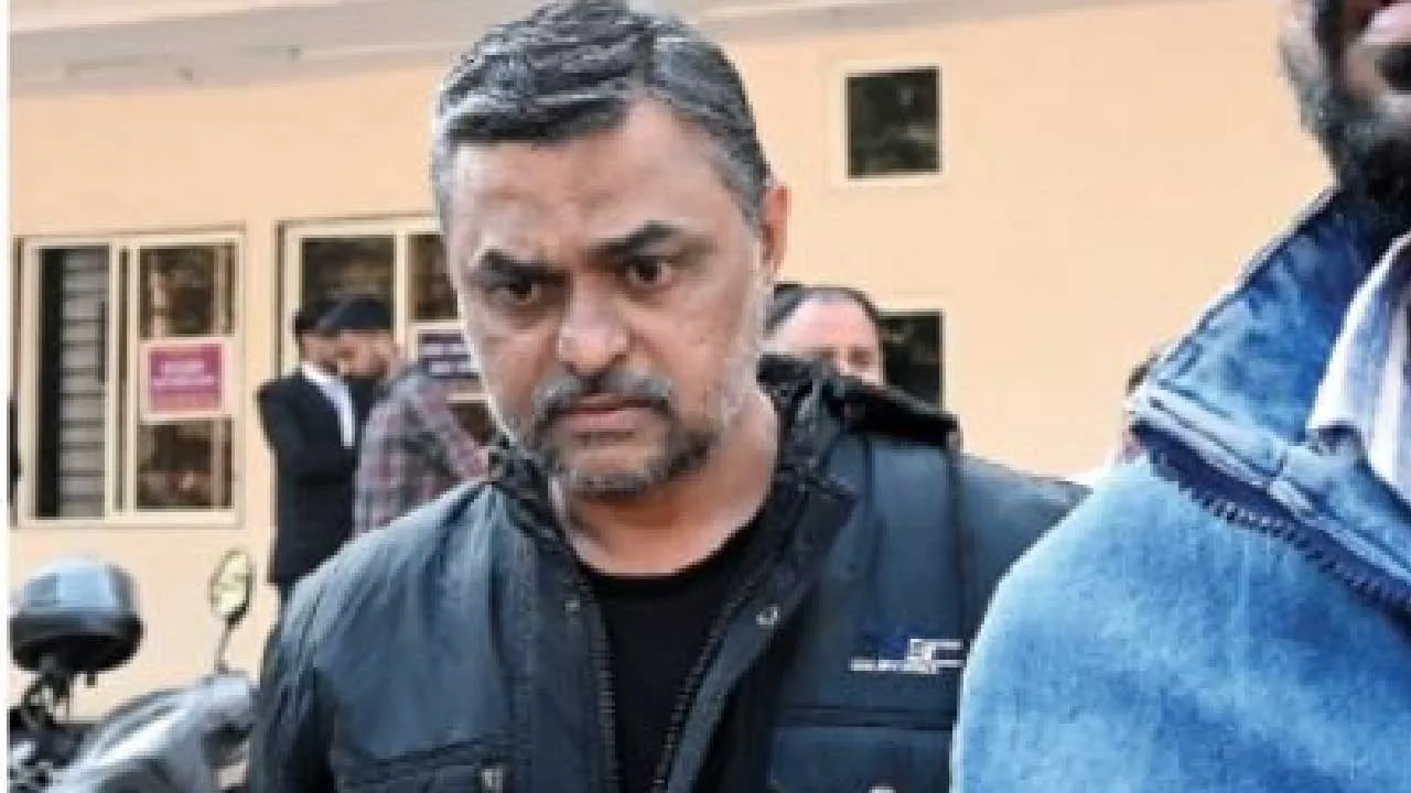 સુરેન્દ્રનગર સસ્પેડેડ નાયબ મામલતદાર પાસે 1.22 કરોડથી વધુની અપ્રમાણસર સંપત્તિ મળી