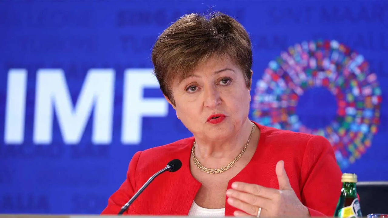 વૈશ્વિક આર્થિક કટોકટી: 'અત્યંત નાજુક પરિસ્થિતિ...' IMFએ શા માટે મોટા સંકટની આશંકા વ્યક્ત કરી?