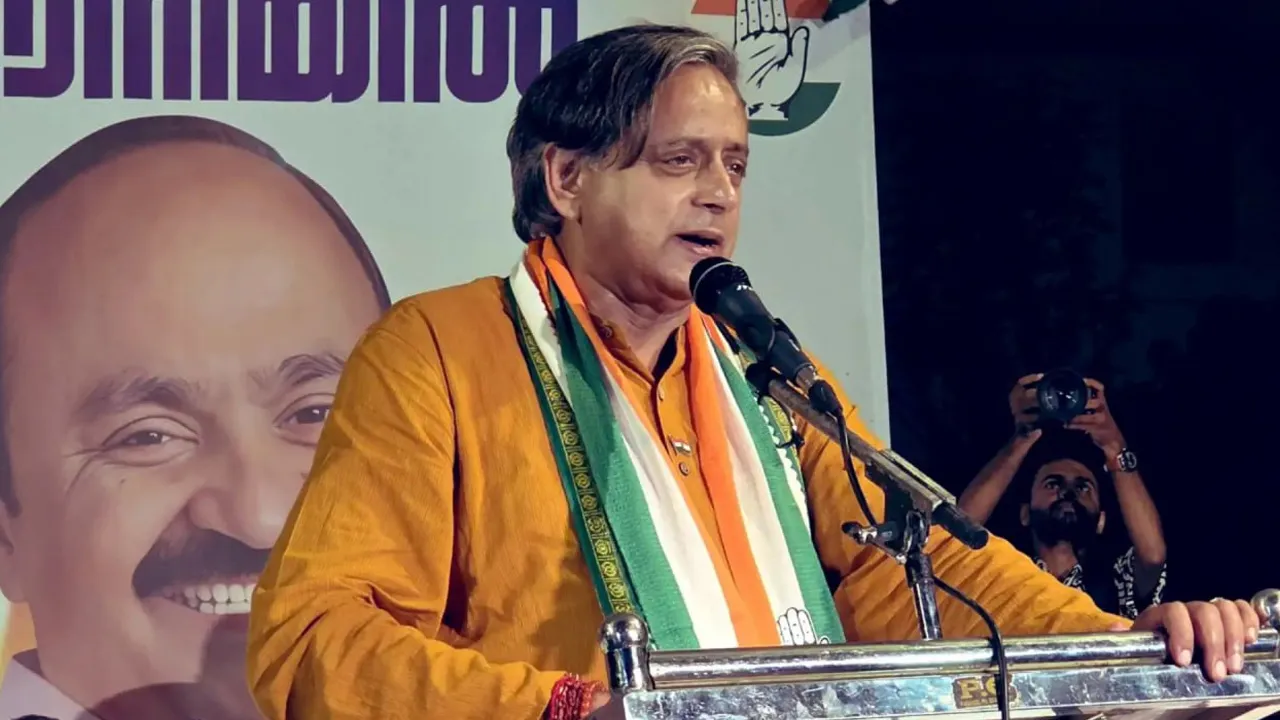 Shashi-Tharoor2 