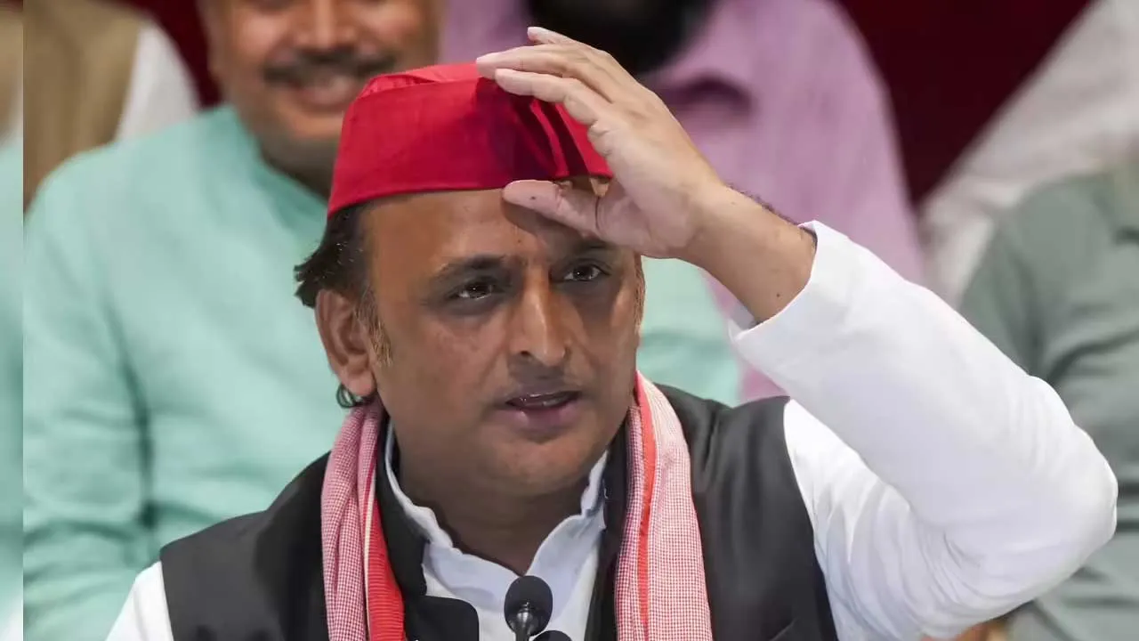 akhilesh.jpg3