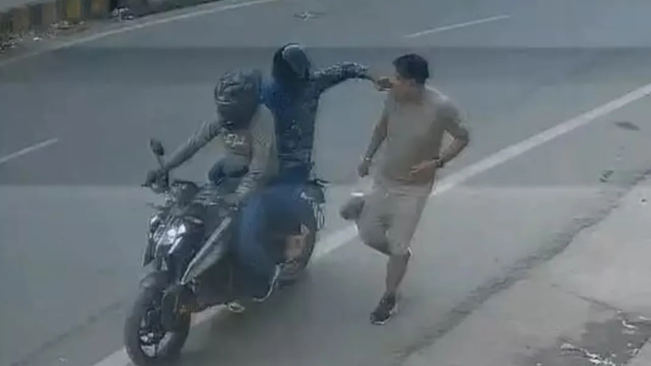 Chain-Snatching1 