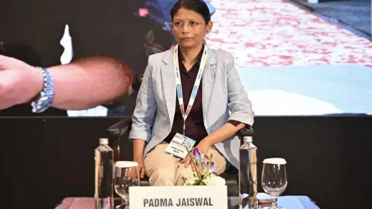 IAS-Padma-Jaiswal2 