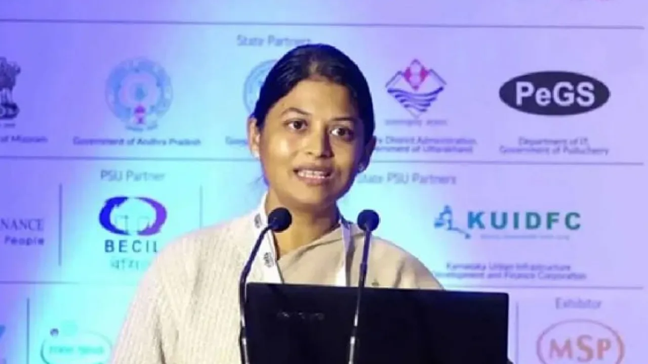 IAS-Padma-Jaiswal3 