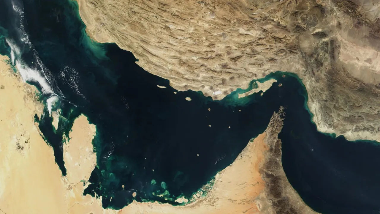 Strait-of-Hormuz1 