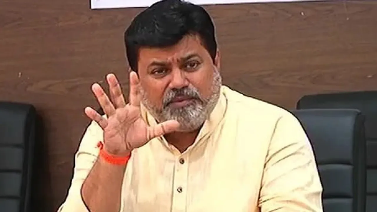 uday-samant1 