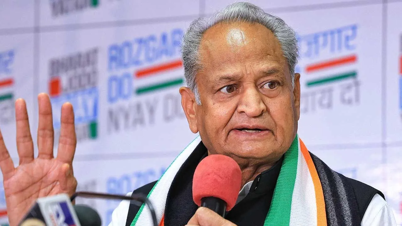 'હું તો કોંગ્રેસ અધ્યક્ષ બનવા માંગતો હતો, પરંતુ એક રમત રમાઈ ગઈ...' અશોક ગેહલોતે ઘટસ્ફોટ કર્યો!