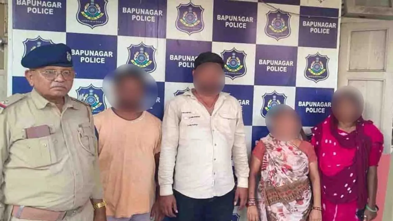 ‘આટલો મરદ માણસ થઈને આવી ઢીલી વાત કેમ કરે છે...’ બાપુનગર પોલીસે એક કોલથી પરિવારનો માળો વિખેરાતા બચાવ્યો