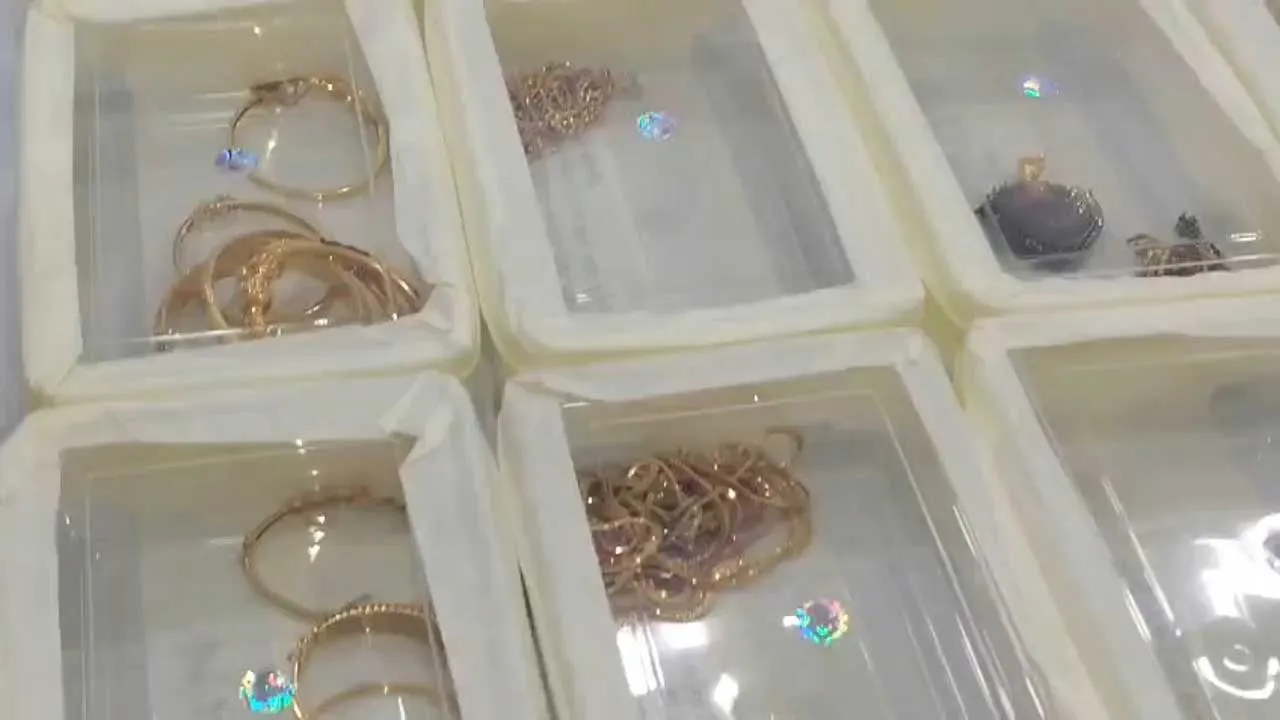 Ghaziabad Tanishq Theft
