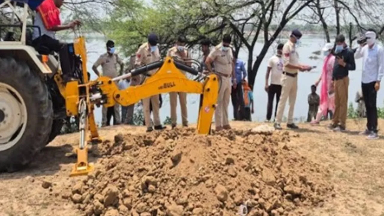 'કાળો જાદુ, ઝેરી દારૂ, કે પછી છુપાયેલો ખજાનો...'; શું છે ખરી હકીકત, આ છે 8 લોકોના મૃત્યુની વણઉકેલાયેલી વાર્તા